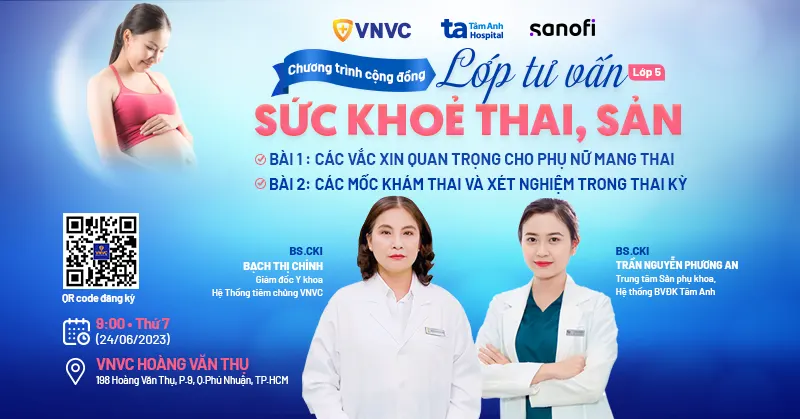 Bác sĩ tư vấn tiền sản cho bệnh nhân
